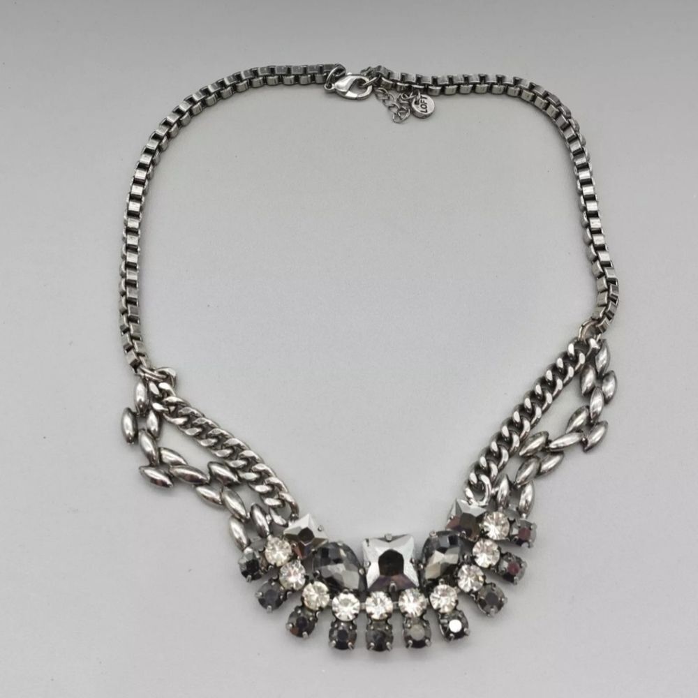 LOFT Necklace Statement Smokey Crystal Bib Pendant Gunmetal Chains 16 Inch - Picture 2 of 8